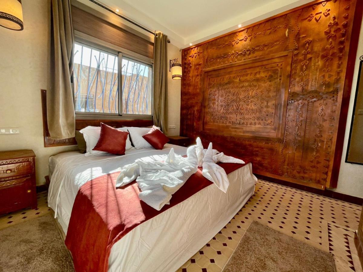 Hotel Apartments Lexpert " Riad The Family" Мерзуга Екстер'єр фото